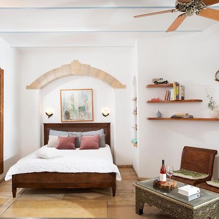 Bed and Breakfast Above The Spring Jerusalem Exterior foto